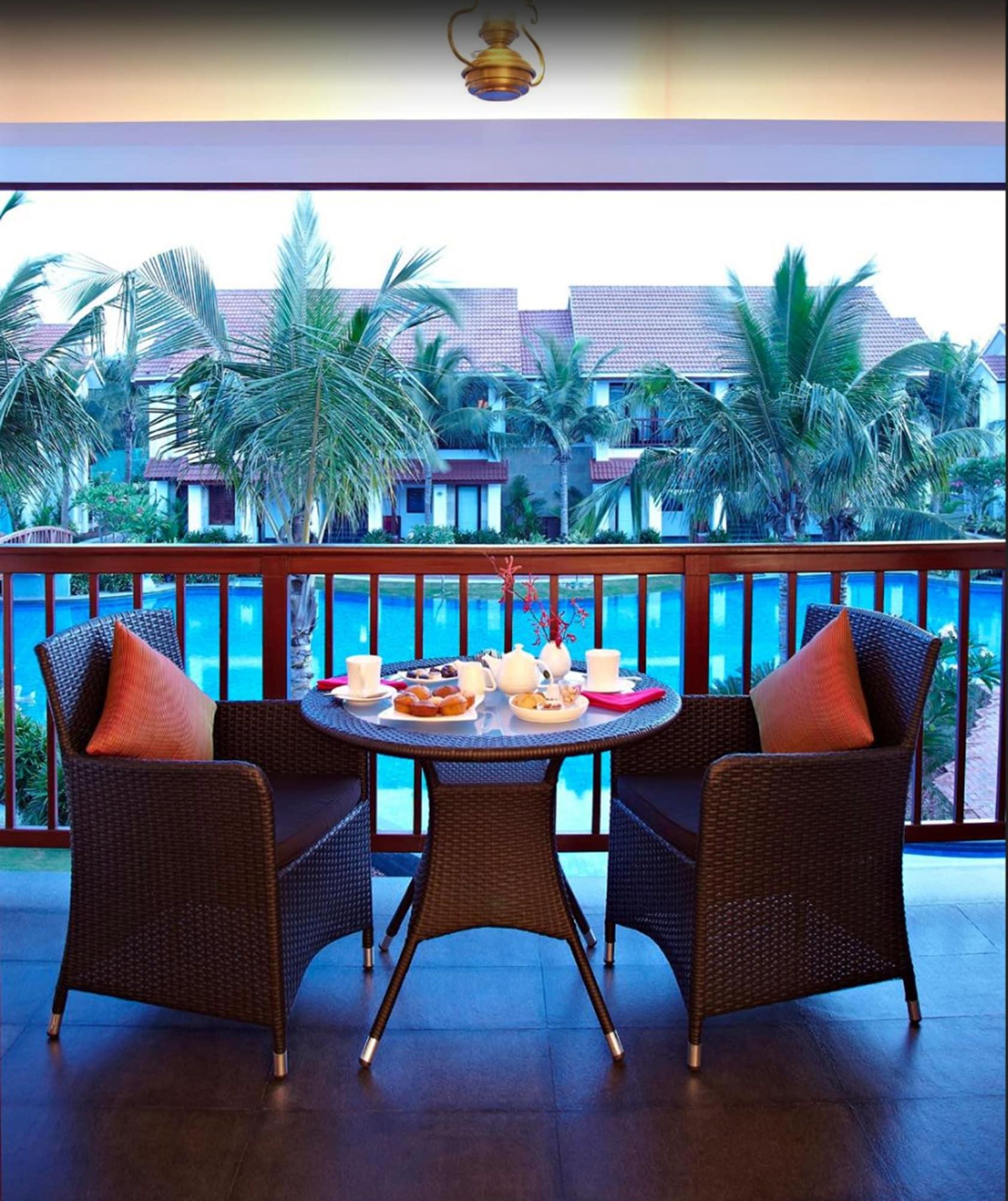 Radisson Blu Resort Temple Bay Mamallapuram Restaurant photo